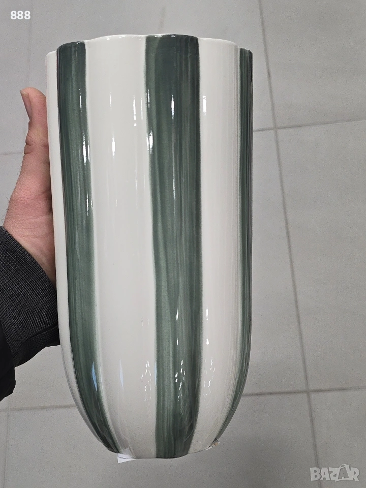 вази, снимка 1