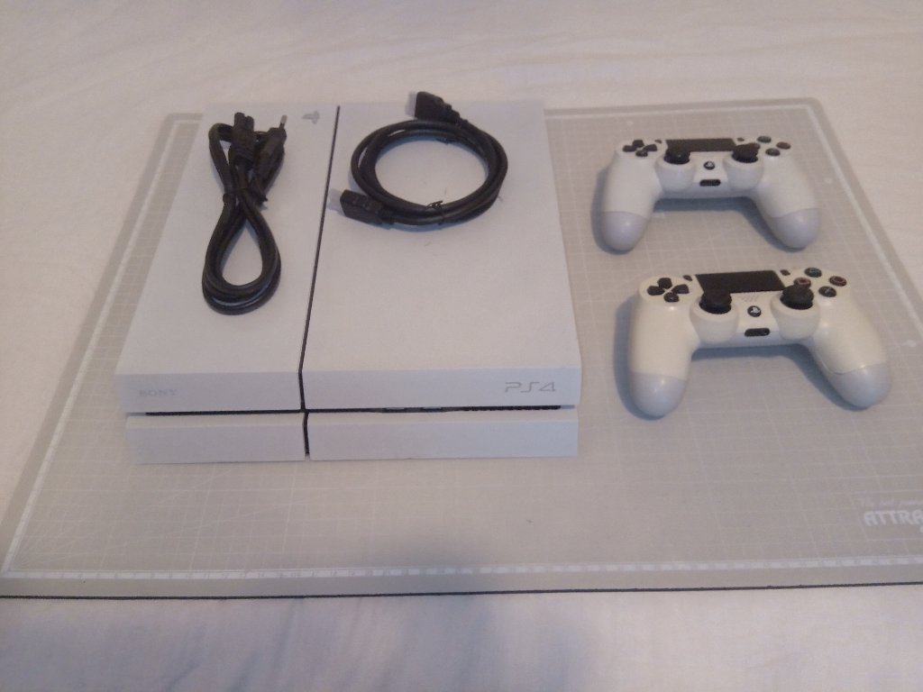 Sony PlayStation 4 500gb White в PlayStation конзоли в гр. Лясковец -  ID41161082 — Bazar.bg