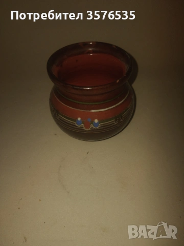 Лот 2 броя керамични саксии + 1 вазичка – битов стил (със забележка), снимка 10 - Саксии и кашпи - 53670986