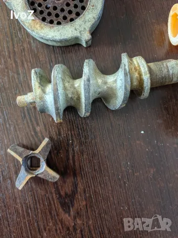 Продавам 2 броя машинки за мелене на месо , снимка 15 - Месомелачки - 49589590