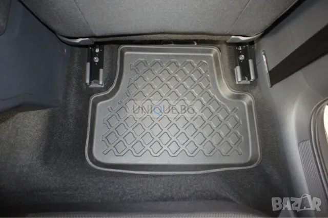 3D Автомобилни стелки GUARDLINER тип леген за VW GOLF VIII HB/5 12.2019+ prev productnext product, снимка 6 - Аксесоари и консумативи - 49509906