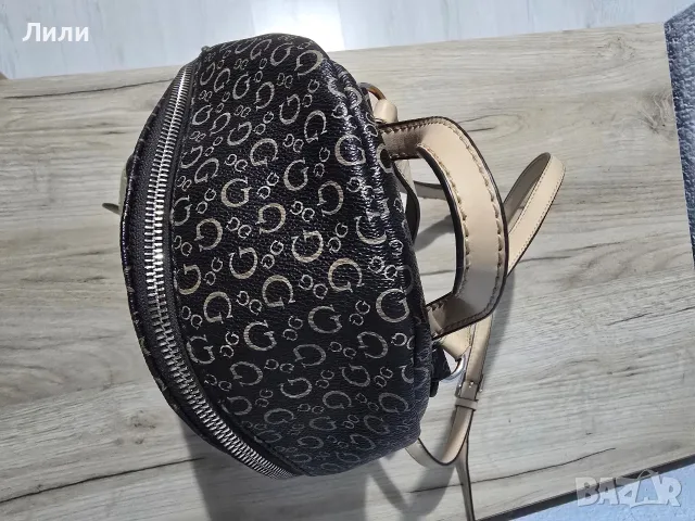 Раница Guess цвят кафяво, снимка 3 - Раници - 55711778