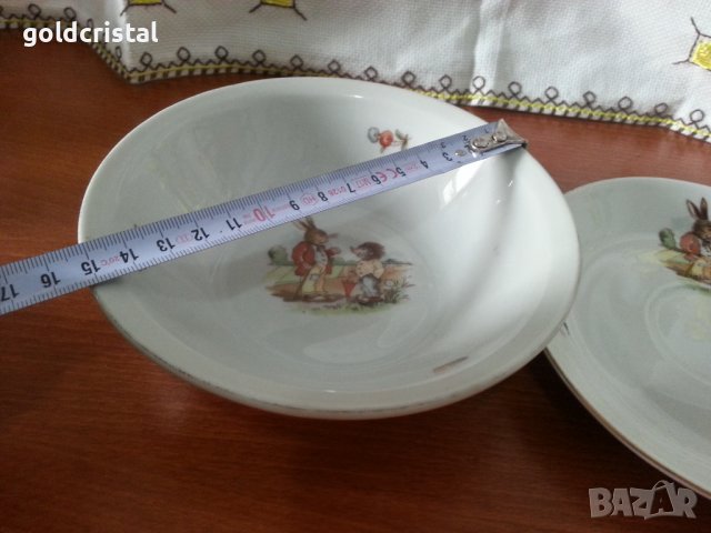 Български порцелан детски комплект за хранене , снимка 4 - Антикварни и старинни предмети - 41618299