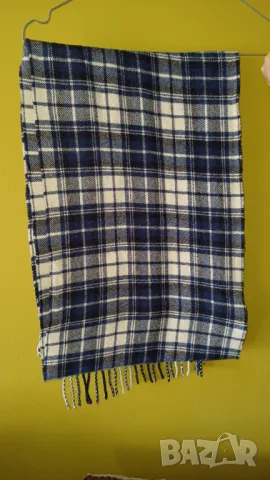 Gant шал 100 %вълна , снимка 5 - Шалове - 47818360