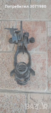 Брава,закопчалка за преден капак Мерцедес Е класа W210,W124 два модела , снимка 3 - Части - 34583718