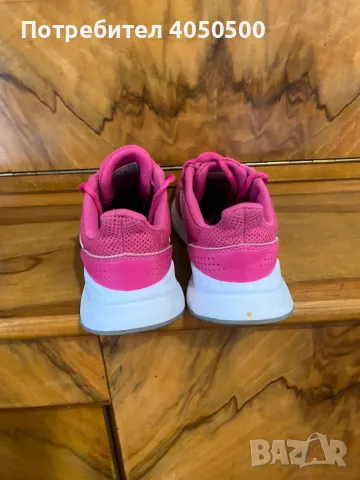 Маратонки Adidas, снимка 5 - Маратонки - 49755934