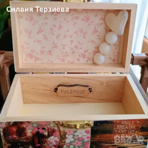 Ръчно изработена дървена кутия с вътрешна декорация , снимка 5 - Декорация за дома - 50347128