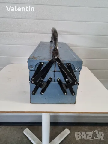 Голям Немски метален куфар 55см, снимка 2 - Куфари с инструменти - 48568331