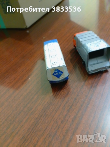 Стари метални ретро играчки колички Matchbox made in England, снимка 5 - Колекции - 53672677