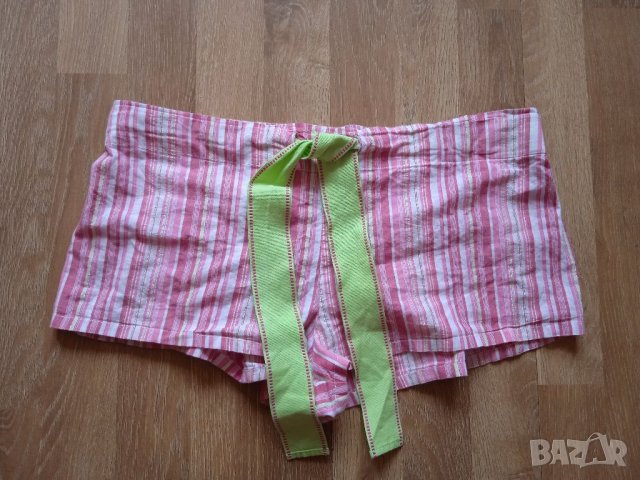 Къси панталонки, снимка 1