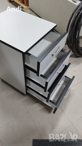 Шкафче за бюро с 3 или 4 чекмеджета - контейнер на колела, снимка 16 - Шкафове и рафтове - 53841333