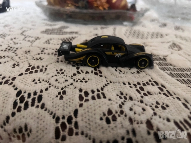Hotwheels -перфектен, снимка 3 - Колекции - 53299605