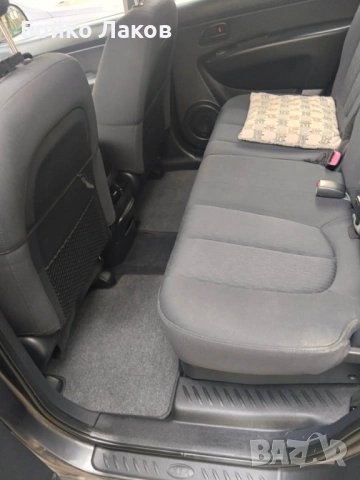 Продавам Киа Каренс 2,0 бензин/газ 144к.с.  2009г., снимка 9 - Автомобили и джипове - 53710882