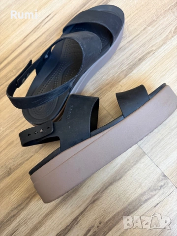 Дамски оригинални сандали CROCS BROOKLYN LOW WEDGE ! 38 н, снимка 7 - Сандали - 43463606