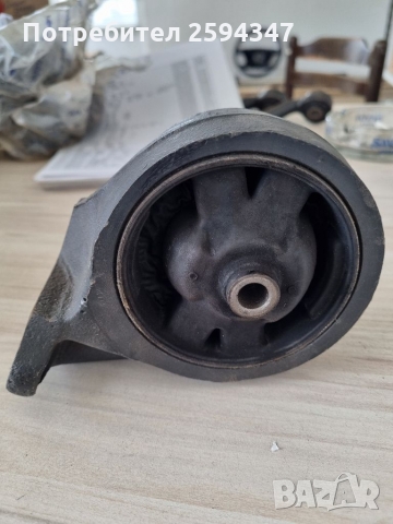 HYUNDAI KIA MAGENTIS SONATA EF 2.0-2.7cc 2000-2004г ТАМПОН ДВИГАТЕЛ ЗАДЕН 