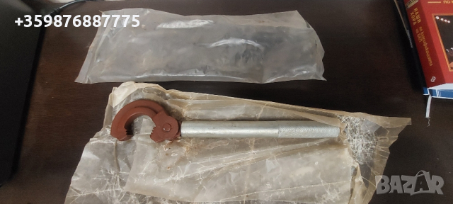 Съветски военен ключ трактор зил таз уаз мтз болгар , снимка 2 - Антикварни и старинни предмети - 44827313