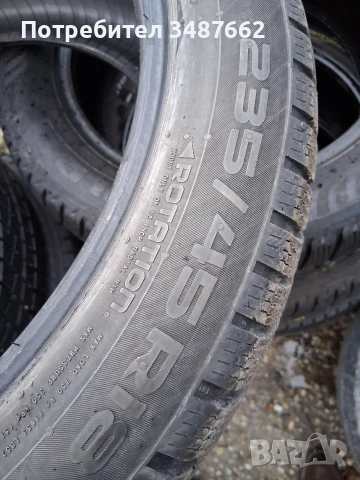 235 45 18 NOKIAN 4броя зимни дот 2020г , снимка 6 - Гуми и джанти - 53285981