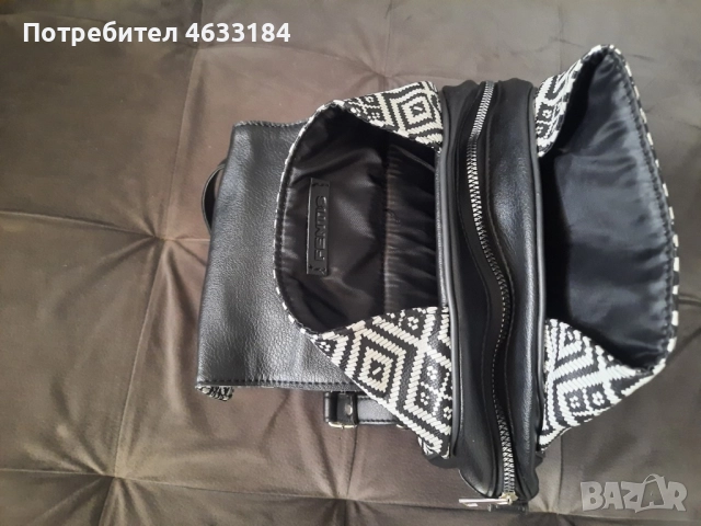 Дамска раница, снимка 3 - Раници - 52182745