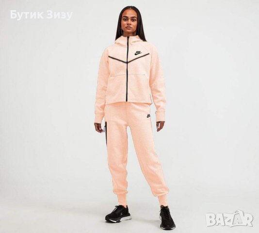 Дамски екипи Nike Tech Fleece (XS,S,M,L,XL) , снимка 5 - Спортни екипи - 38865264