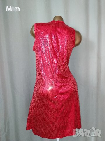 М Червена рокля със сатенен отблясък за парти , снимка 3 - Рокли - 42697402
