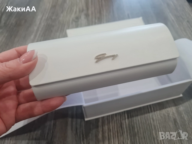 Калъф за дамски очила на марката Genny, снимка 2 - Слънчеви и диоптрични очила - 52973129