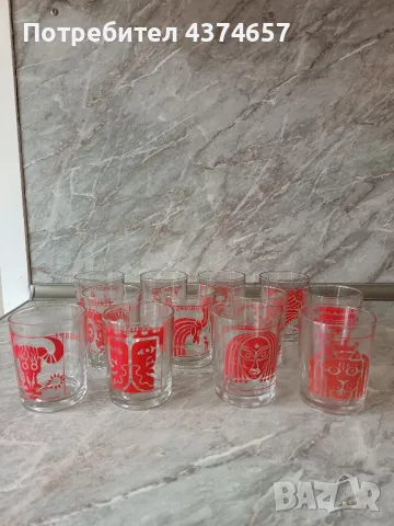 Стъклени чаши със зодии