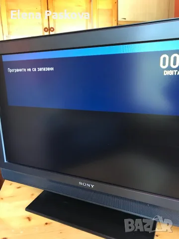 телевизор SONY Bravia LCD TV 32 инча работещ