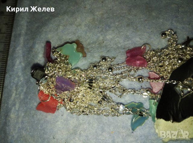 НЕЖНО ПОСРЕБРЕНО АРТ КОЛИЕ с ЦВЕТНИ ПЕПЕРУДКИ ФИНА ВЕРИЖКА 38933, снимка 12 - Колиета, медальони, синджири - 42057417