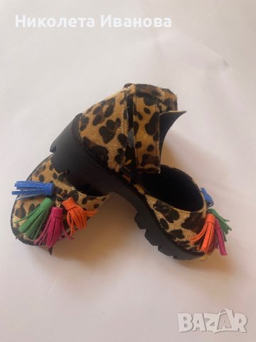 Уникални леопардови обувки, снимка 4 - Дамски ежедневни обувки - 41427228