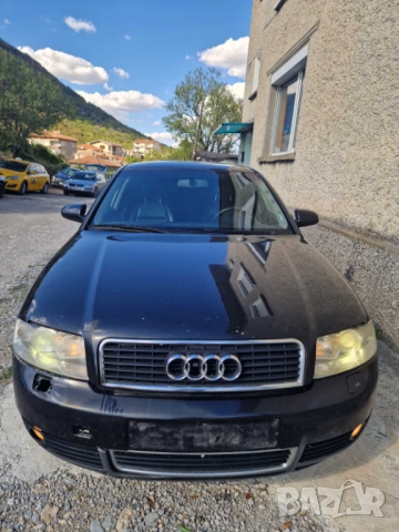 черен преден капак cheren preden kapak LZ9W Ауди А4 Б6 Audi A4 B6, снимка 3 - Части - 52735042