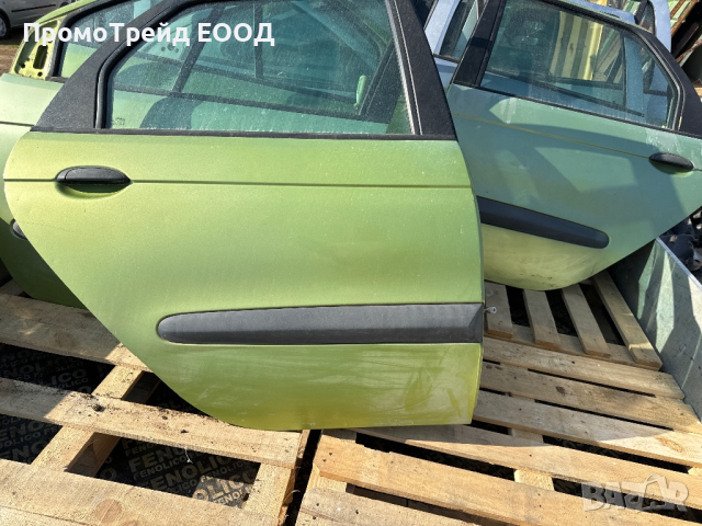 Задна дясна зелена врата Рено Сценик 1 Renault Scenic I, снимка 2 - Части - 44598793