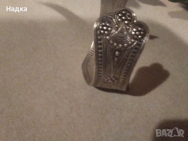 Дамска сребърна гривна, снимка 3 - Гривни - 52203902