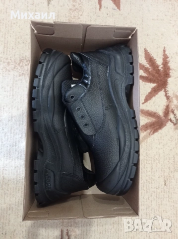 Работни обувки ниски размер 41 НОВИ, снимка 3 - Ежедневни обувки - 53664296