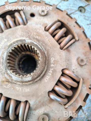 Комплект съединител двумасов маховик Audi A4/A5 3.0TDI V6 Quattro, снимка 2 - Части - 53713226