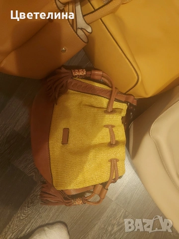 Дамски чанти 4 броя, снимка 4 - Чанти - 53739499