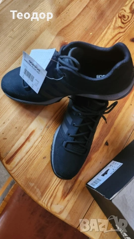 ADIDAS-Daroga Plus Lea