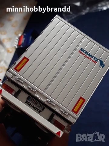 Mercedes Benz 1844 1.43 Scale top model, снимка 6 - Колекции - 50584826