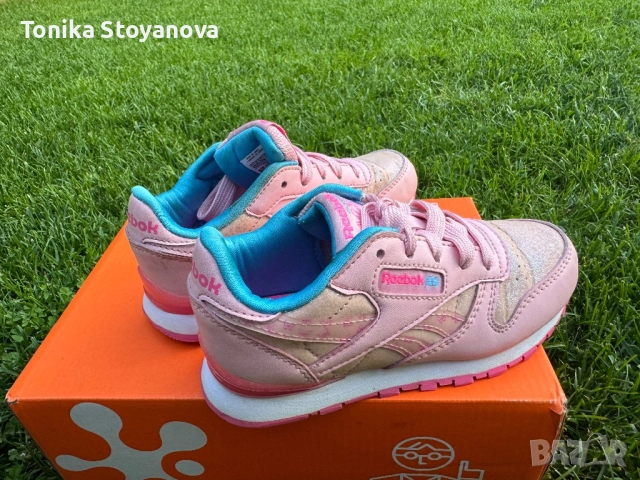 Маратонки Reebok, размер 29 със светещи подметки, снимка 4 - Детски маратонки - 51653004