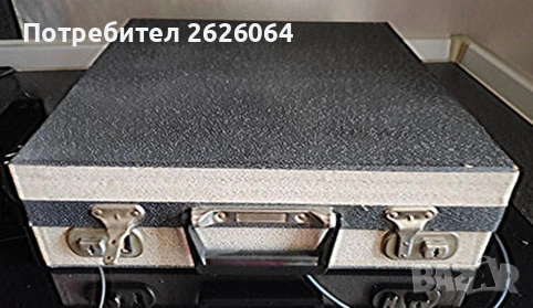 Уникален куфар за съхранение на плочи