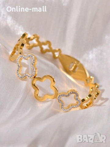 Елегантна гривна с детелини Van Cleef, двуцветен дизайн, снимка 2 - Гривни - 52424610