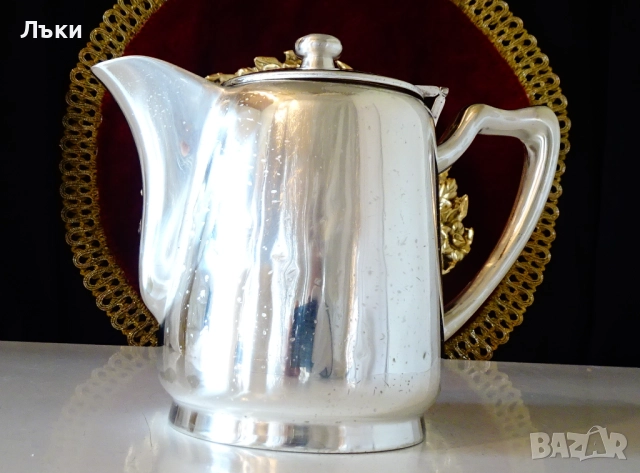 Швейцарска посребрена кана за кафе. , снимка 3 - Антикварни и старинни предмети - 52674489