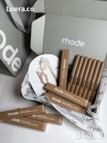 Rhode Peptide Lip Shape молив за устни Lip Liner пептиден Lip Contour оформящ контур за обем грим, снимка 6 - Декоративна козметика - 56138919