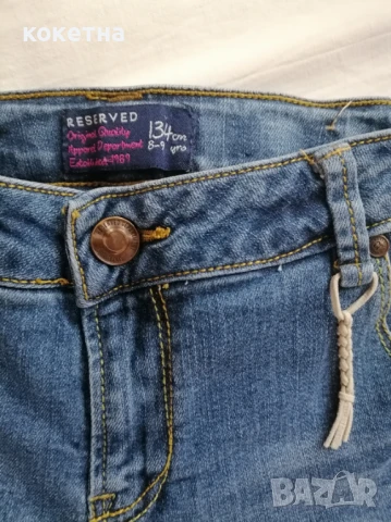 Дънки RESERVED , снимка 2 - Детски панталони и дънки - 50635560