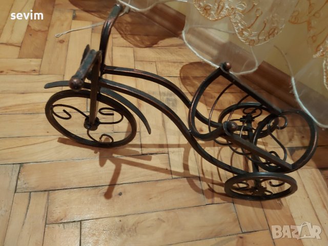 Стойка за бутилка - нова