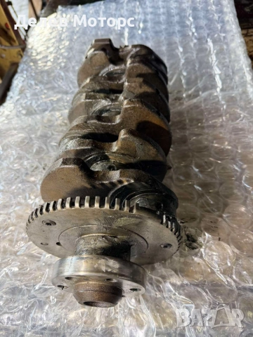 038J колянов вал от Vw Passat 1.9 TDI 131кс.