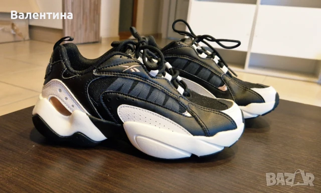 Reebok сникърси номер  35.5, снимка 5 - Маратонки - 51405612