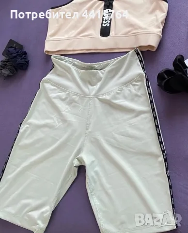 Спортен клин Guess , снимка 2 - Клинове - 49508428