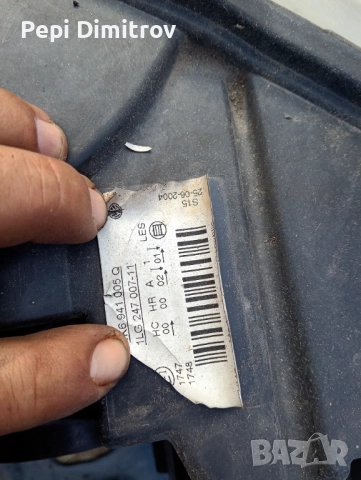 Ляв фар за Volkswagen Golf V 1LG24700711 1K6941005Q, снимка 3 - Части - 52820698