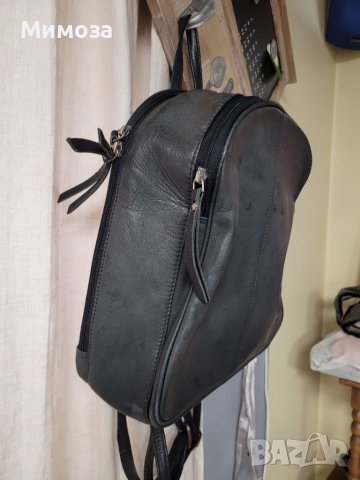 Gigi естествена кожа черна раница( 290€ в интернет), снимка 8 - Раници - 41384649