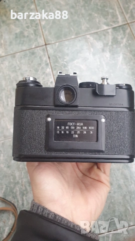 Зенит 11 с кутия и Калъф + Светкавица, снимка 8 - Фотоапарати - 53282730